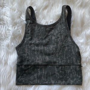 Lululemon Everlux Power Pivot Top